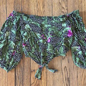 Forever 21 Off-the-shoulder Cropped Blouse (S, Tropical Print)